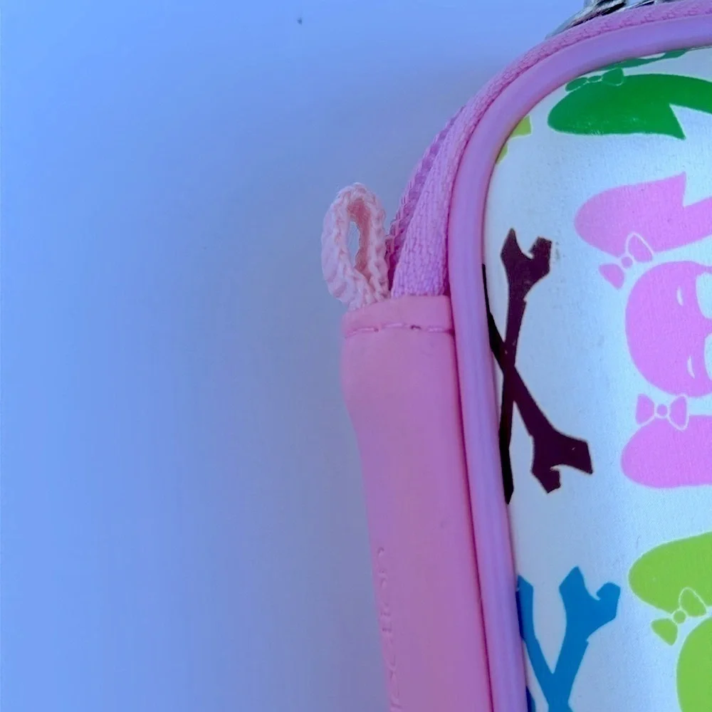 Macbeth Collection MB- tech accessories Hard Zipper Case punk skulls pink